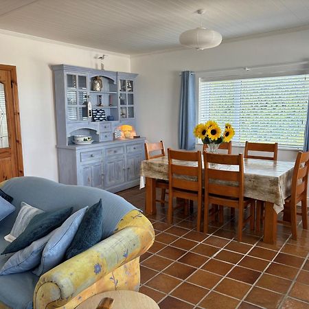 Beachcomber Cottages Ballyconneely Bilik gambar